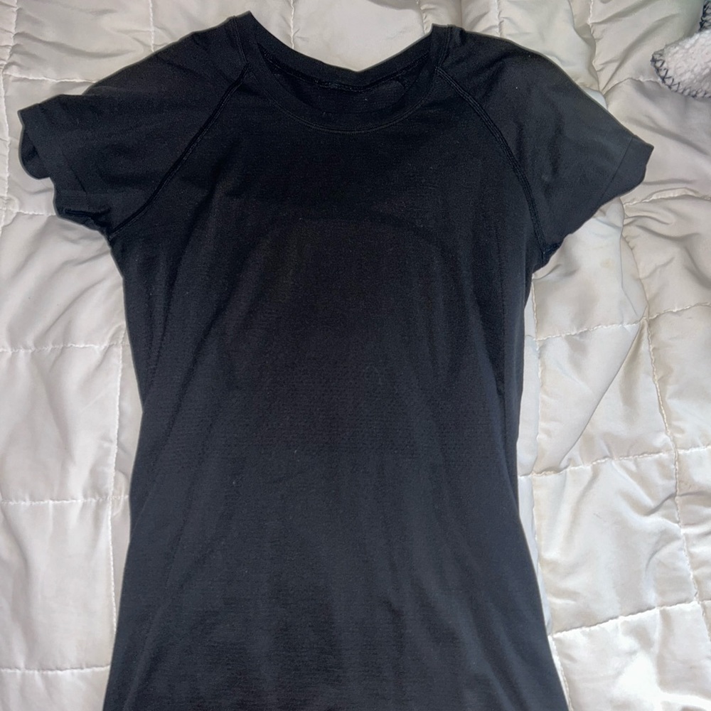 Lululemon swiffly tech